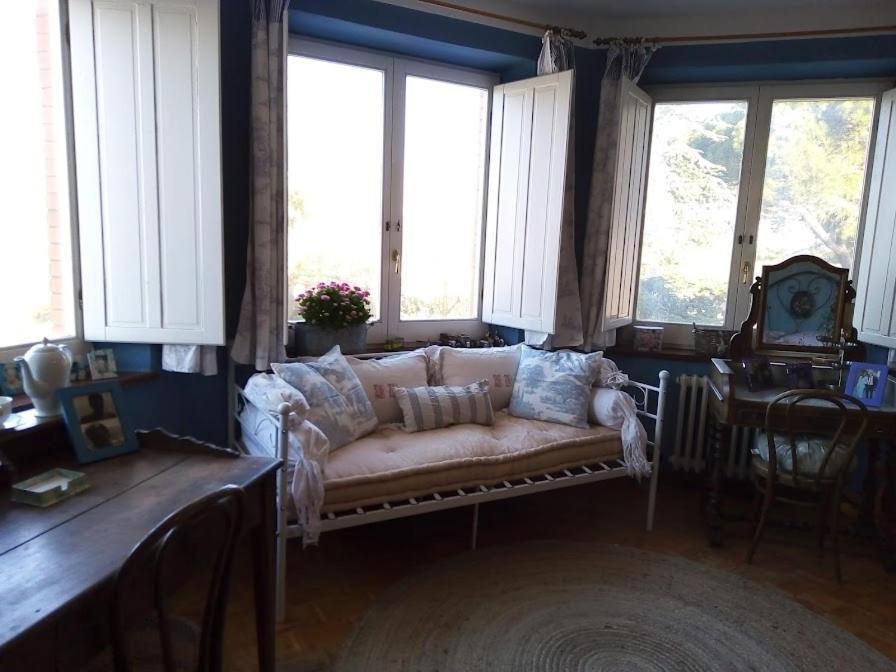 B&B La Gallinella Rossa Baschi Exterior photo